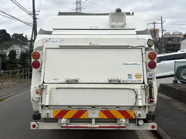 三菱 ファイター QKG-FK72FZ(2WD)の写真7