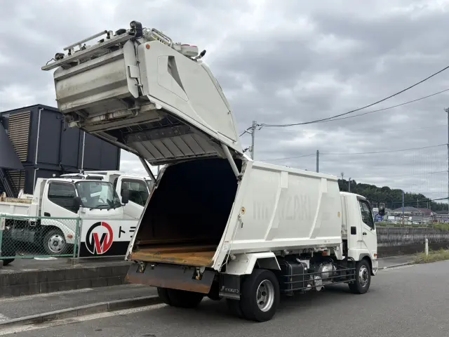 三菱 ファイター QKG-FK72FZ(2WD)の写真15