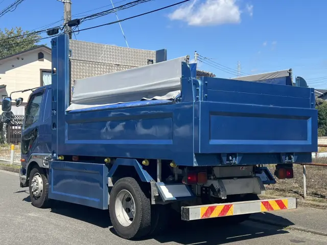 三菱 ファイター QKG-FK62FZ(2WD)の写真4