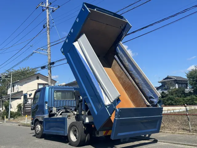 三菱 ファイター QKG-FK62FZ(2WD)の写真9