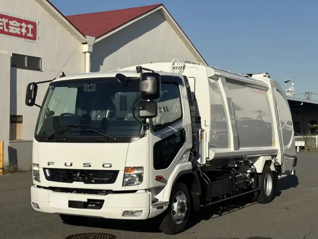 三菱 ファイター 2KG-FK72F(2WD)の写真1