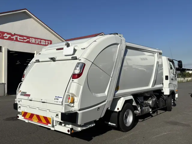 三菱 ファイター 2KG-FK72F(2WD)の写真3