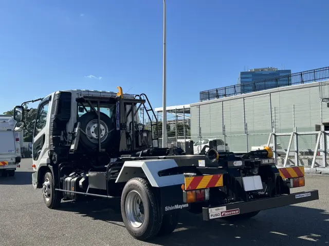三菱 ファイター 2KG-FK72F(2WD)の写真4