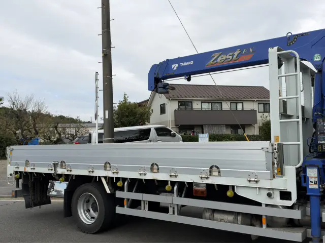 三菱 ファイター 2KG-FK62FY(2WD)の写真6