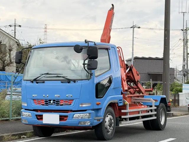 三菱 ファイター QKG-FK62FZ(2WD)の写真1