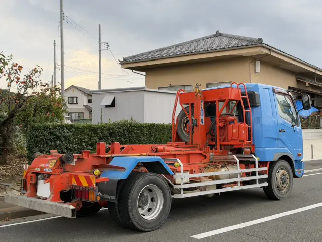 三菱 ファイター QKG-FK62FZ(2WD)の写真3