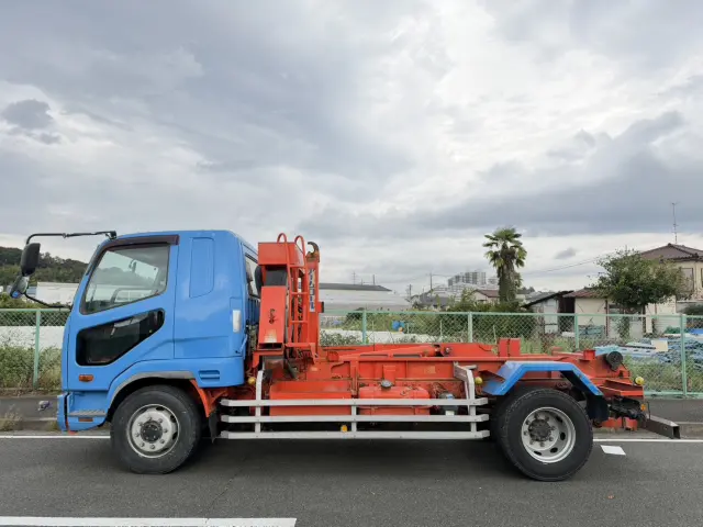 三菱 ファイター QKG-FK62FZ(2WD)の写真7