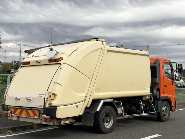 日野 レンジャー SDG-FC9JEAA(2WD)の写真3