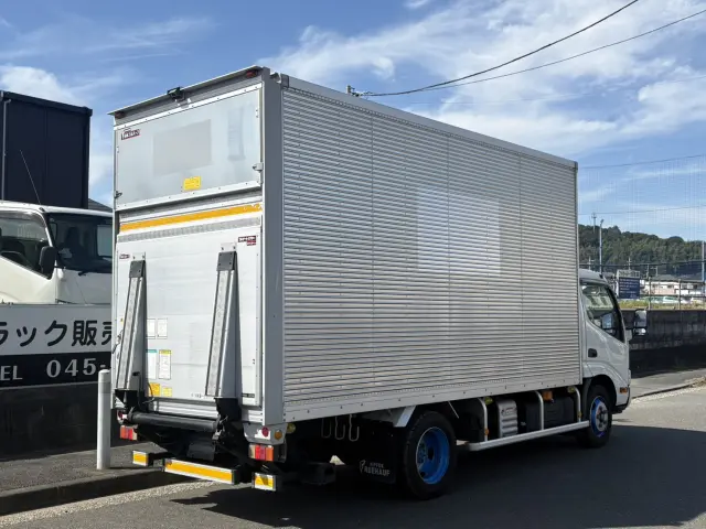 日野 デュトロ 2RG-XZU655M(2WD)の写真3