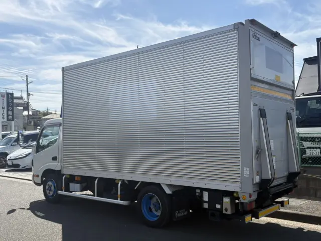 日野 デュトロ 2RG-XZU655M(2WD)の写真4