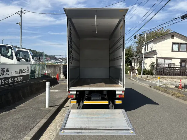 日野 デュトロ 2RG-XZU655M(2WD)の写真7