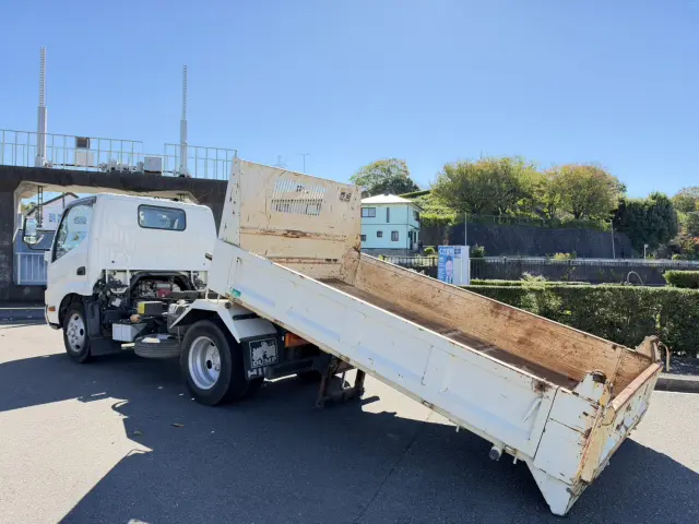 日野 デュトロ TKG-XZU620T(2WD)の写真9