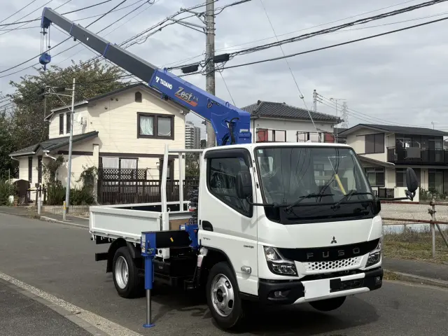 三菱 キャンター 2RG-FEAV0(2WD)の写真2