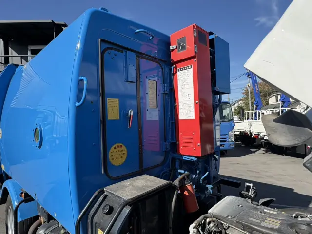 いすゞ エルフ TKG-NMR85AN(2WD)の写真23