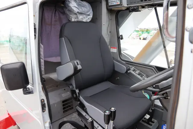 タダノ CREVO100　6段ブーム　 TR100M(4WD)の写真11