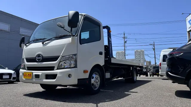 日野 デュトロ TPG-XZU722M(2WD)の写真1