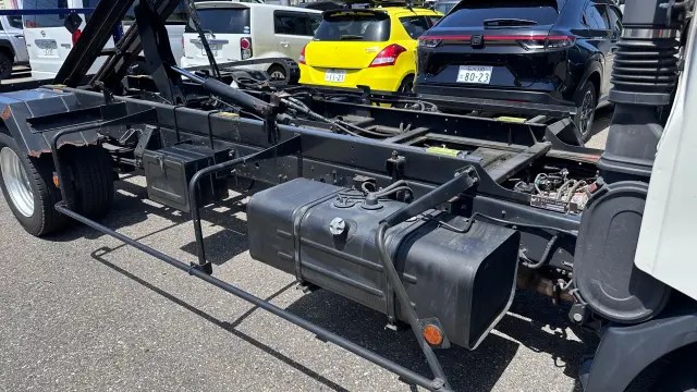 日野 デュトロ TPG-XZU722M(2WD)の写真26