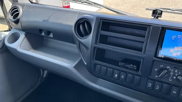 日野 デュトロ TPG-XZU722M(2WD)の写真41