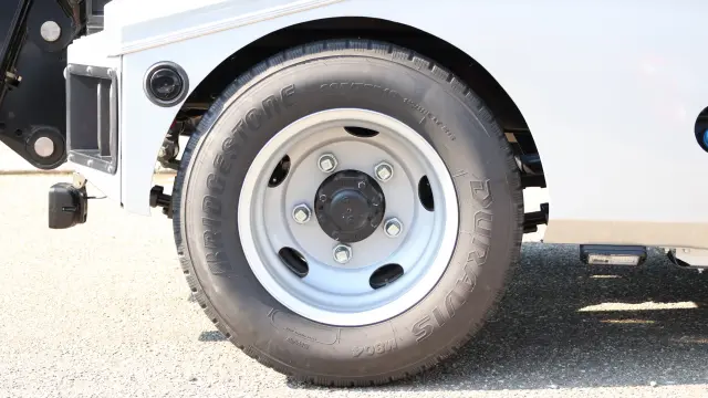 三菱 キャンター 2RG-FDA50(2WD)の写真14