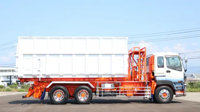 いすゞ ギガ PDG-CYZ52Q8の写真8