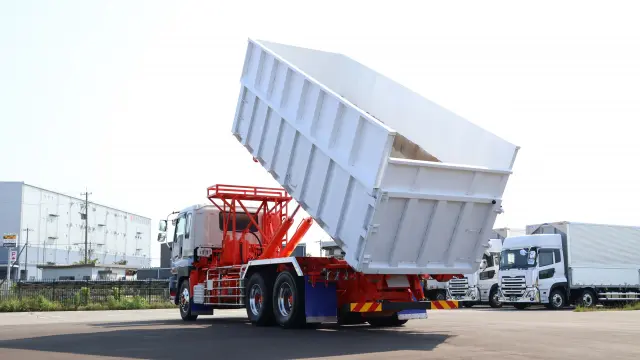 いすゞ ギガ PDG-CYZ52Q8の写真12