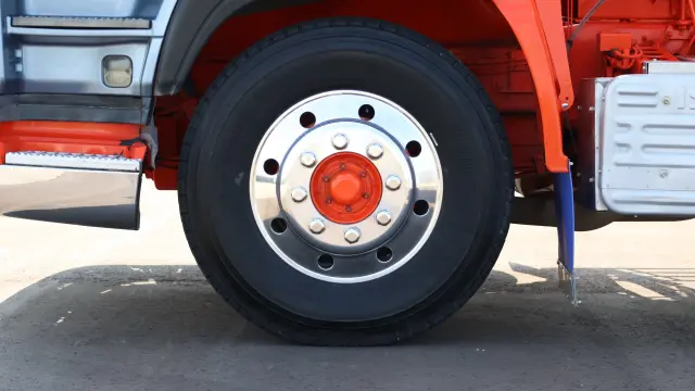いすゞ ギガ PDG-CYZ52Q8の写真19