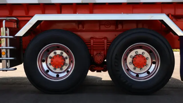 いすゞ ギガ PDG-CYZ52Q8の写真21