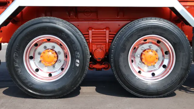 いすゞ ギガ PDG-CYZ52Q8の写真27