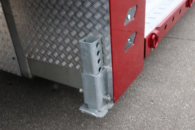 OZSAN 低床トラックトレーラー 不明の写真11