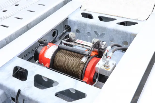 OZSAN 低床トラックトレーラー 不明の写真18