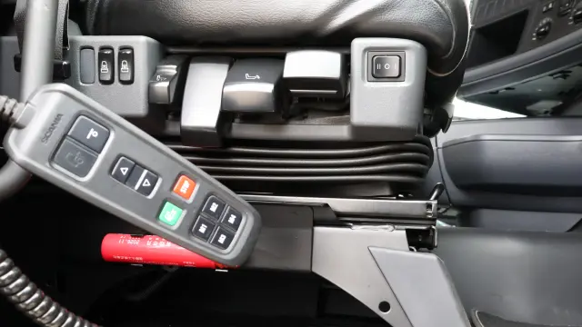 スカニア Rシリーズ LA4X2MNACの写真37