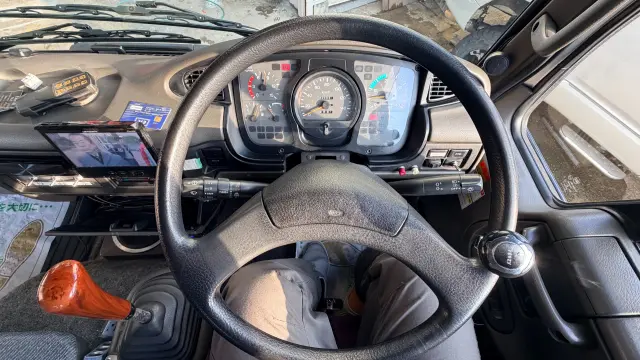 UD コンドル KC-MK251LHの写真38