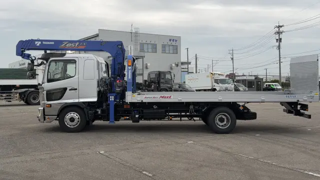 日野 レンジャー 2KG-GD2ABA(2WD)の写真4