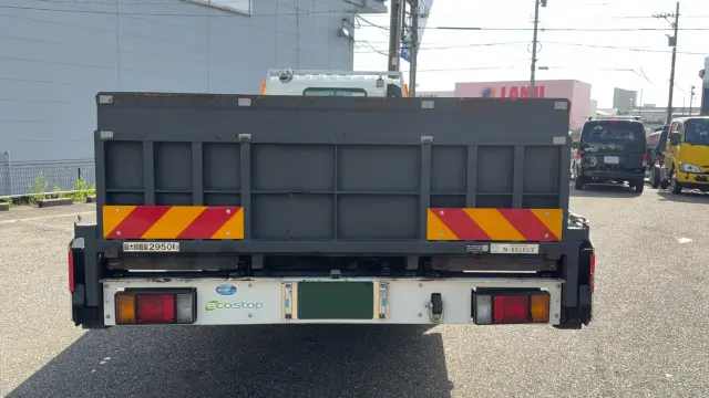 いすゞ エルフ 2RG-NPR88AM(2WD)の写真4