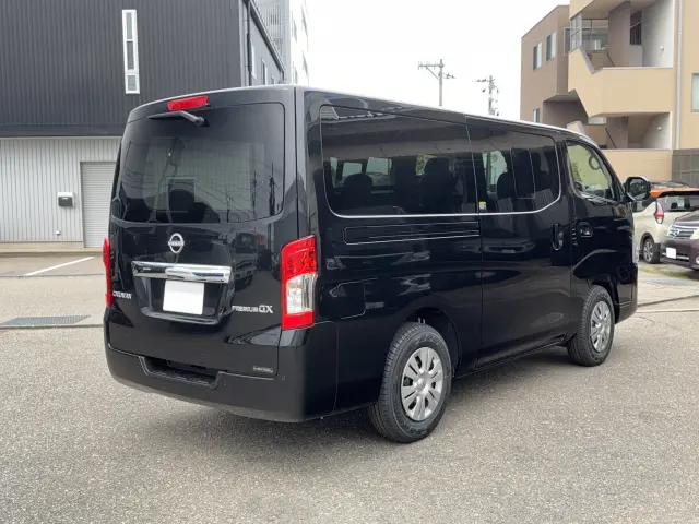 日産 キャラバン 3DF-VN6E26(4WD)の写真5