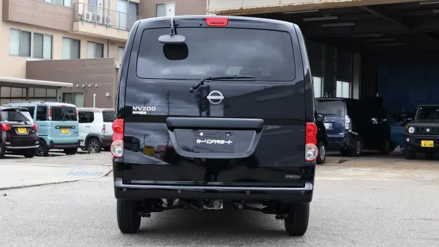 日産 バネットバン 3BF-VNM20(4WD)の写真4