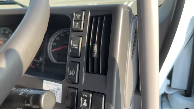 いすゞ フォワード 2RG-FRR90T2(2WD)の写真25