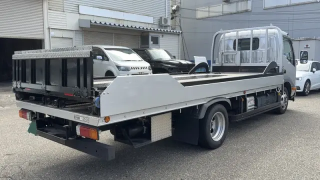 日野 デュトロ 2RG-XZC655M(2WD)の写真5
