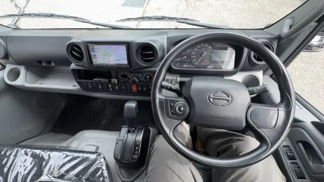 日野 デュトロ 2RG-XZC655M(2WD)の写真39