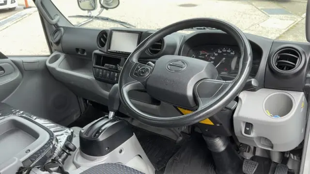 日野 デュトロ 2RG-XZC655M(2WD)の写真42