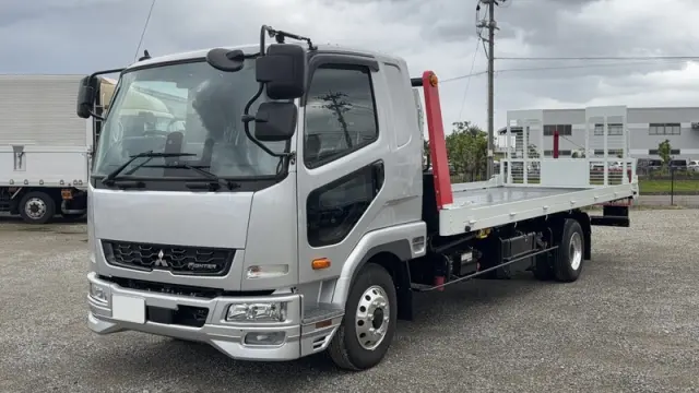三菱 ファイター 2KG-FK62F(2WD)の写真3