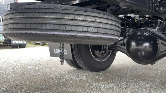 三菱 ファイター 2KG-FK62F(2WD)の写真11