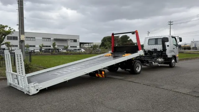 三菱 ファイター 2KG-FK62F(2WD)の写真30