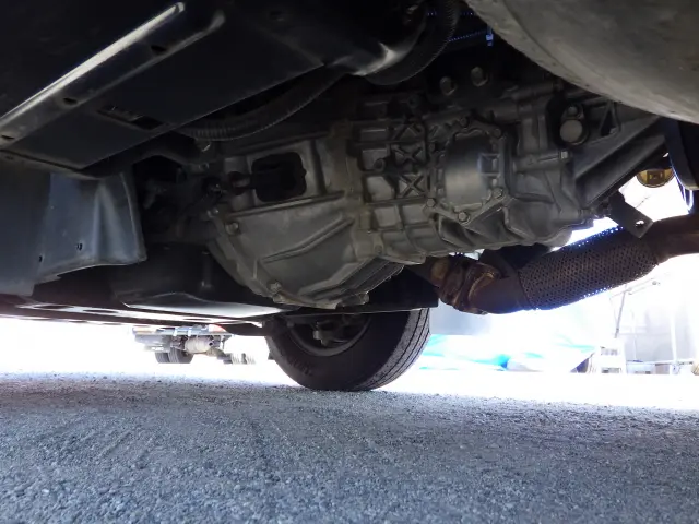 いすゞ エルフ TRG-NHR85A(2WD)の写真43