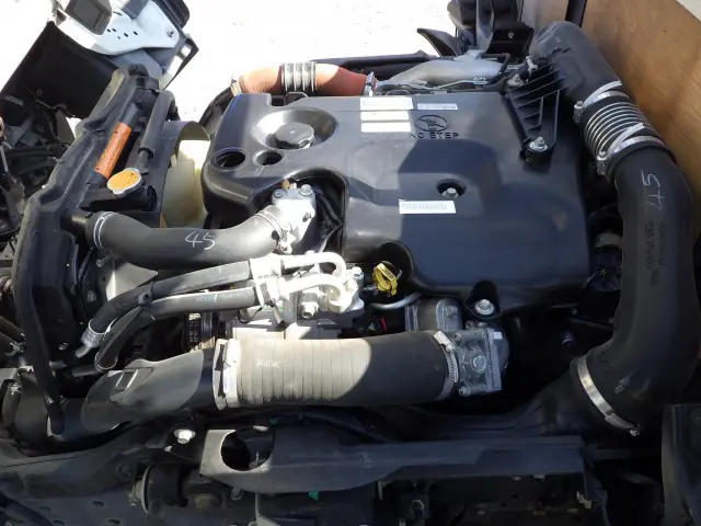 いすゞ エルフ TRG-NHR85A(2WD)の写真45