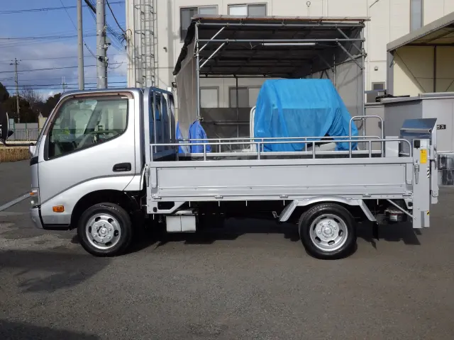 トヨタ トヨエース QDF-KDY231(2WD)の写真3