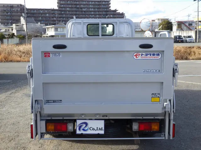 トヨタ トヨエース QDF-KDY231(2WD)の写真5