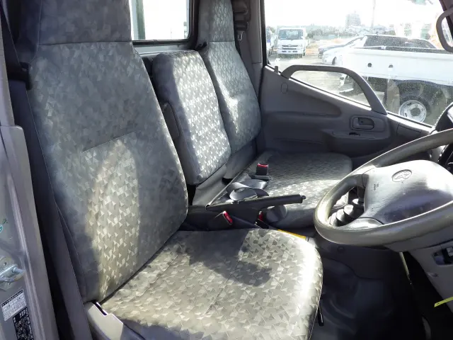 トヨタ トヨエース QDF-KDY231(2WD)の写真7