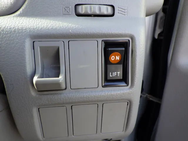 トヨタ トヨエース QDF-KDY231(2WD)の写真13