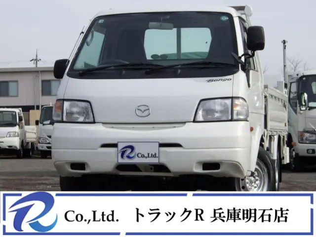積載量１０５０㎏　垂直式パワーリフト　リフト能力６００㎏　荷台２６６×１５７×３８　外寸４５９×１６９×１９１　ゲート寸法約７３×１５２　荷台地上高約７６㎝　荷台床板張り車両総重量２６６０㎏|マツダ ボンゴトラック DBF-SLP2T(2WD)の写真1